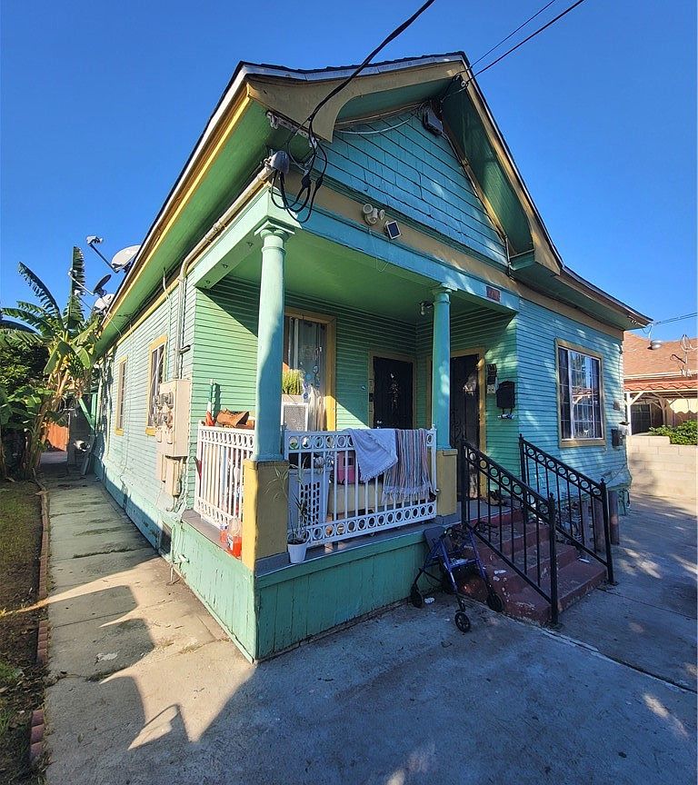 Primary listing photo