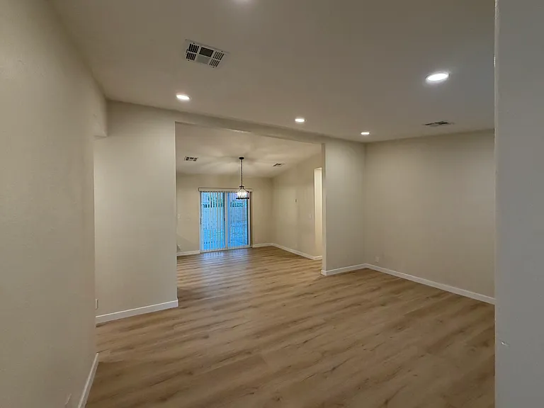 13336 Julian Dr — Photo 5