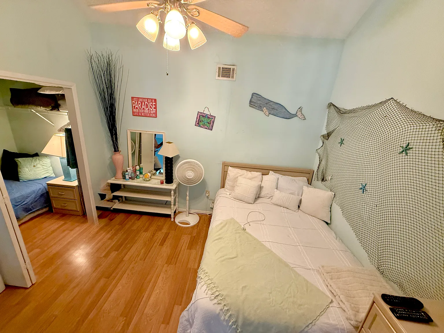 2 bed, 758 sqft, $1,600 — Photo 2