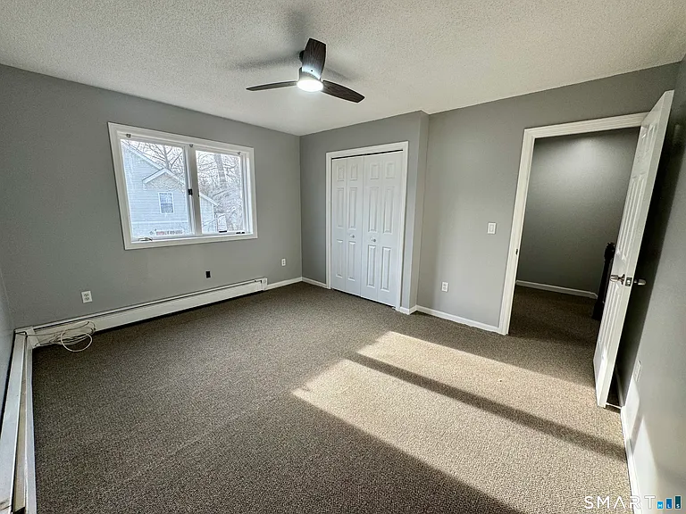23 Katie Ln — Photo 10