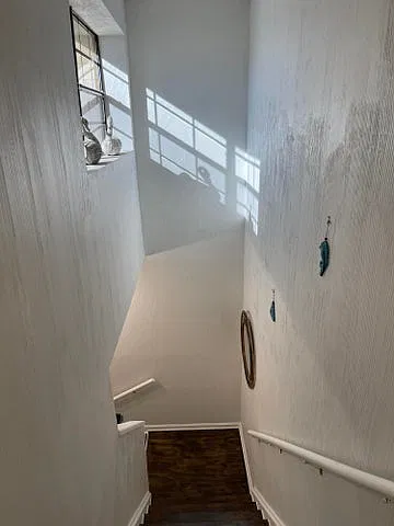 2 bed, 1319 sqft, $2,575 — Photo 4