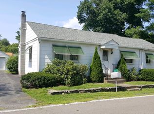 223 Howard St, Stroudsburg, PA 18360