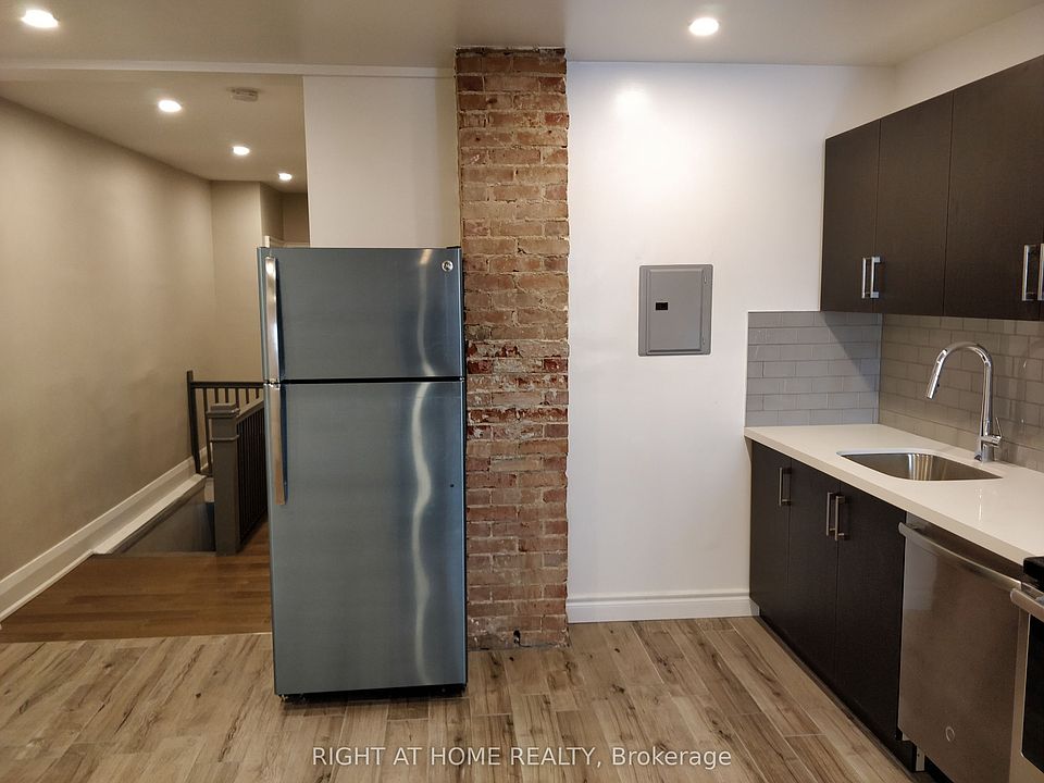 1st image of 755 Dupont St #2