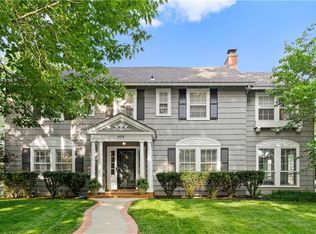 6515 Summit St, Kansas City, MO 64113