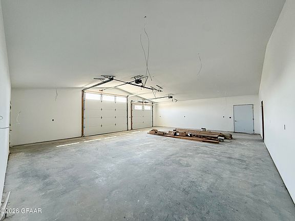 3rd image of 1906 7th St