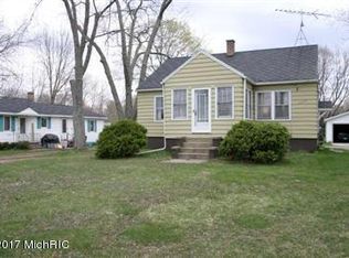 7338 Grand Haven Rd, Norton Shores, MI 49456