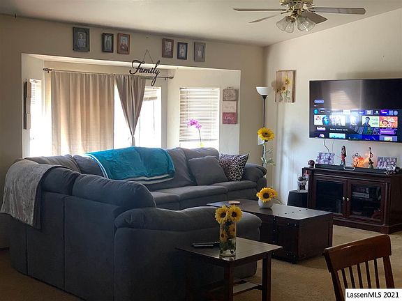 3rd image of 640 Cameron Way