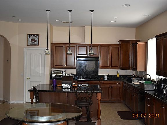 2nd image of 27376 Saint Andrews Ln