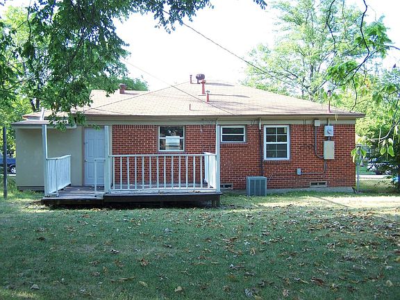 4th image of 2312 Huskey St