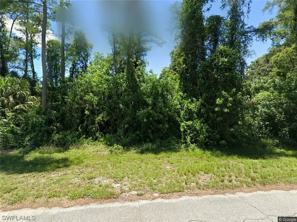 3033 Mockingbird Ln, Labelle, FL 33935