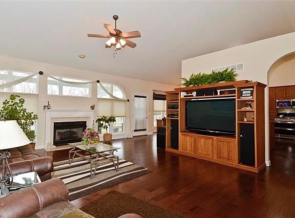 Vaulted Greatroom