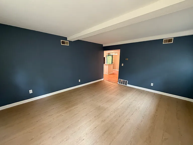 255 Ridge Rd #2 — Photo 10