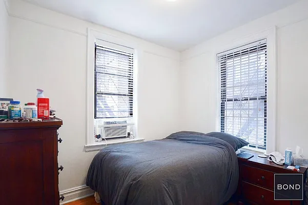 Rented by Bond New York | media 9