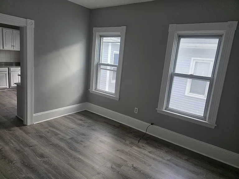 268 Tinkham St #3W — Photo 5