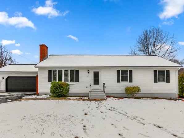 25 Golden Dr, Easthampton, MA 01027