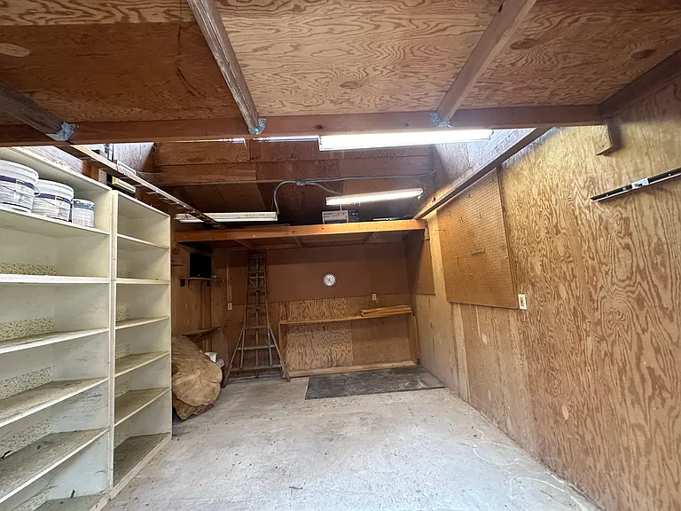15673 SE 9th St — Photo 31