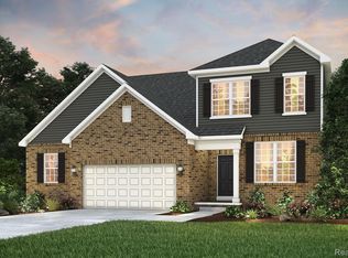 51073 Deerbrook Dr, Macomb, MI 48042