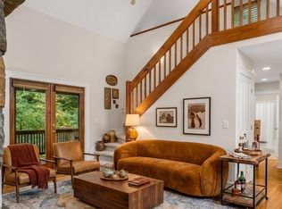 142 Winterview Trl, Hendersonville, NC 28739