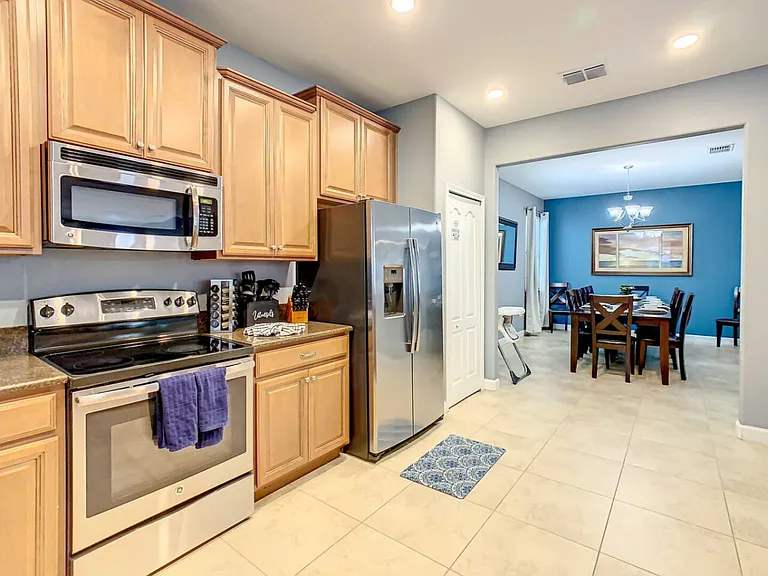 Rolling Fairway Dr — Photo 31