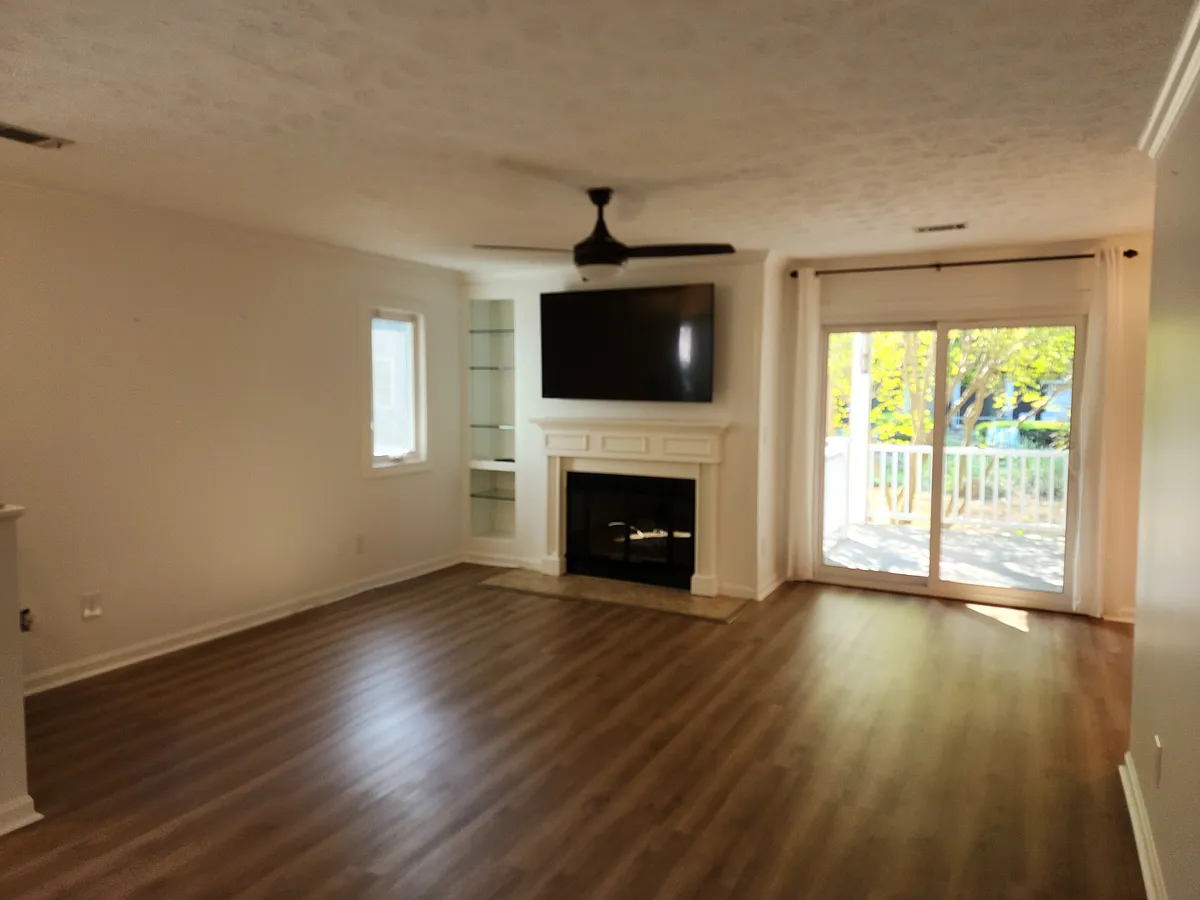 Building Photo - 1714 Greystone Blvd #43