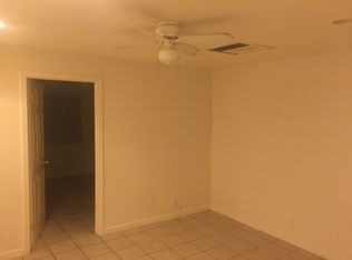 490 W Minarets Ave, Fresno, CA