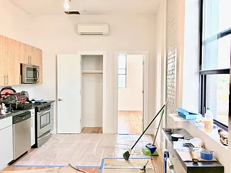 Rented by Manhattan Management LLC