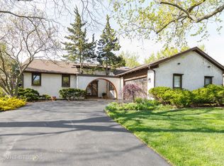 917 Claremont Dr, Downers Grove, IL 60516