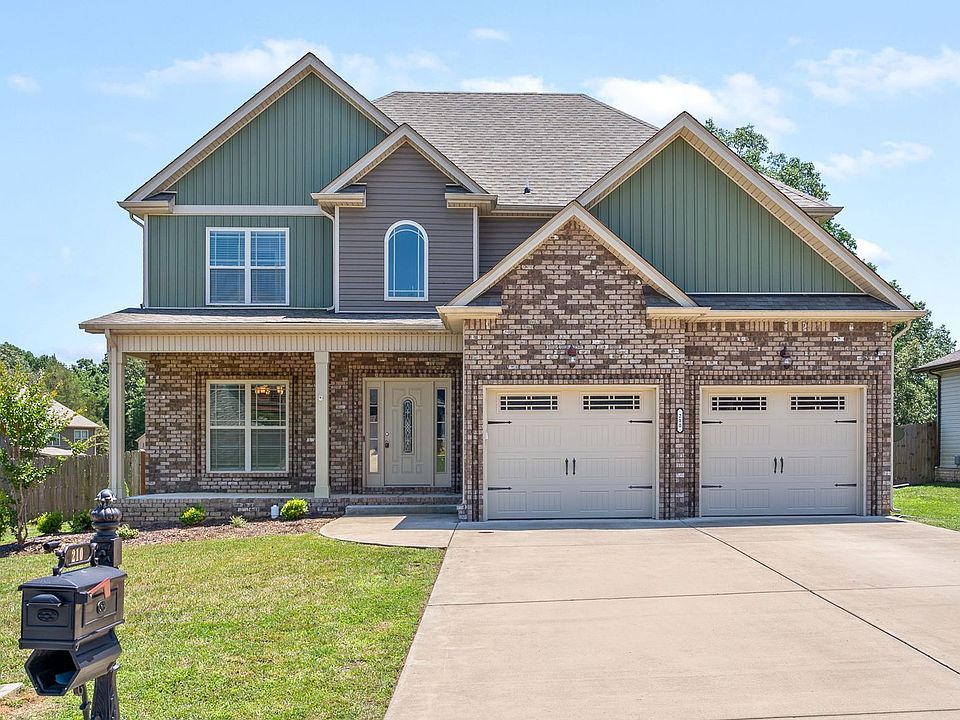 1st image of 210 Towes Ln