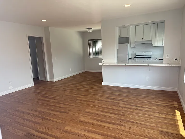 3725 Arnold Ave #7 — Photo 7
