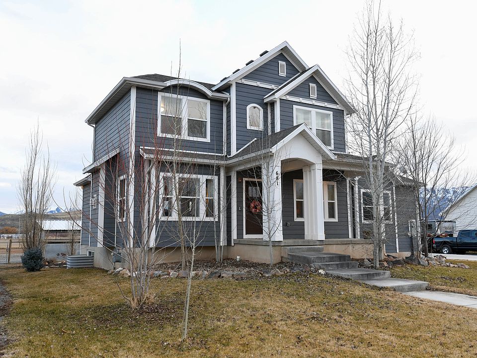 1st image of 681 W Island Rd