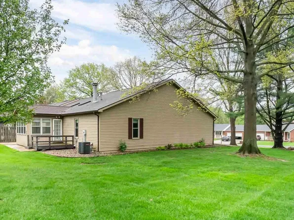 14704 Candie Ln, Plymouth, IN 46563
