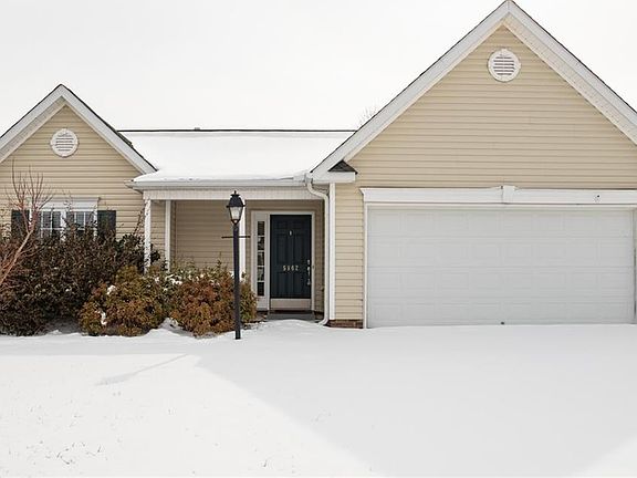 3rd image of 5862 Sunny Ridge Trl