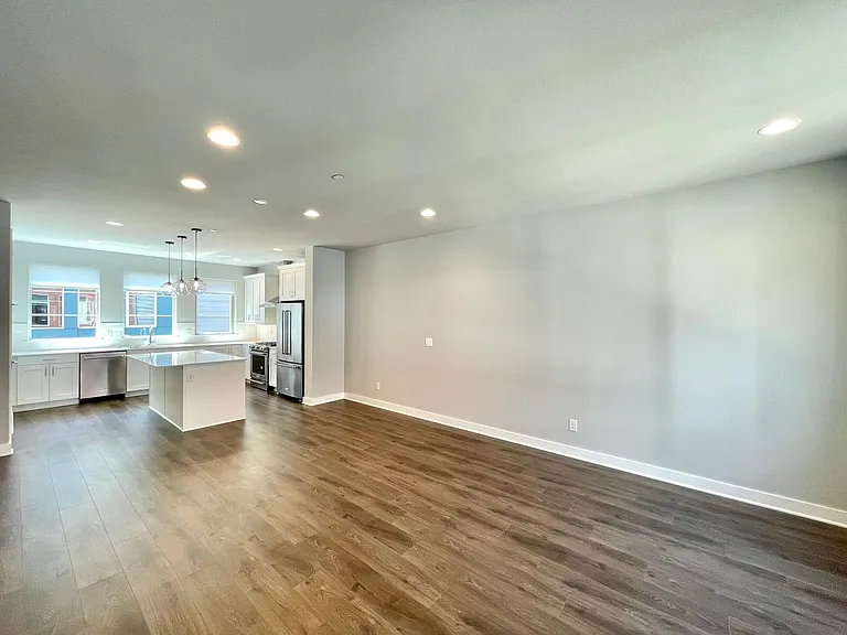 11416 117th Ln NE #2 — Photo 12