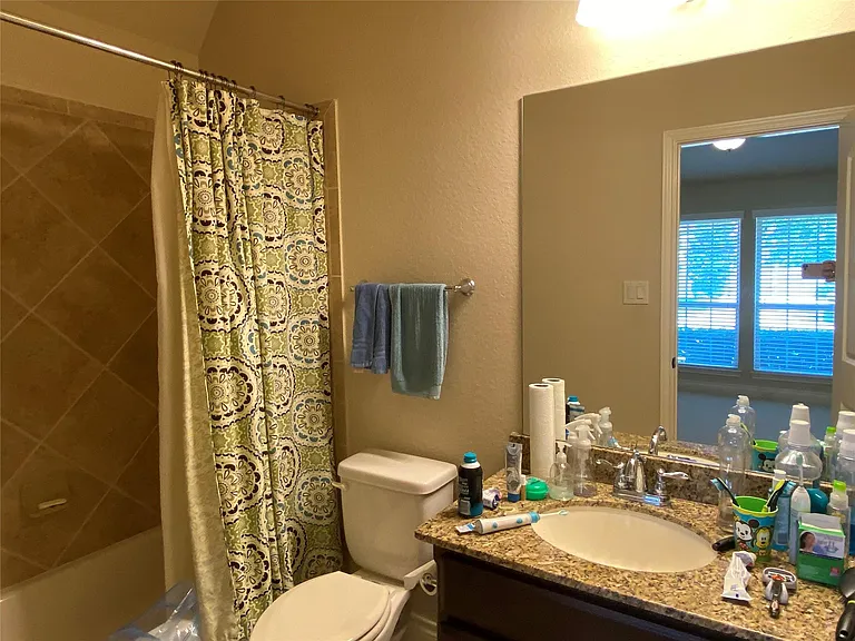 5922 Solara Ledge Ln — Photo 23