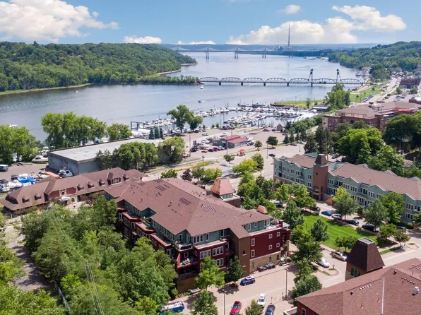 640 Main St N APT 42, Stillwater, MN 55082