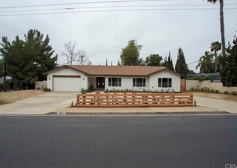 1st image of 1472 SE Skyline Dr