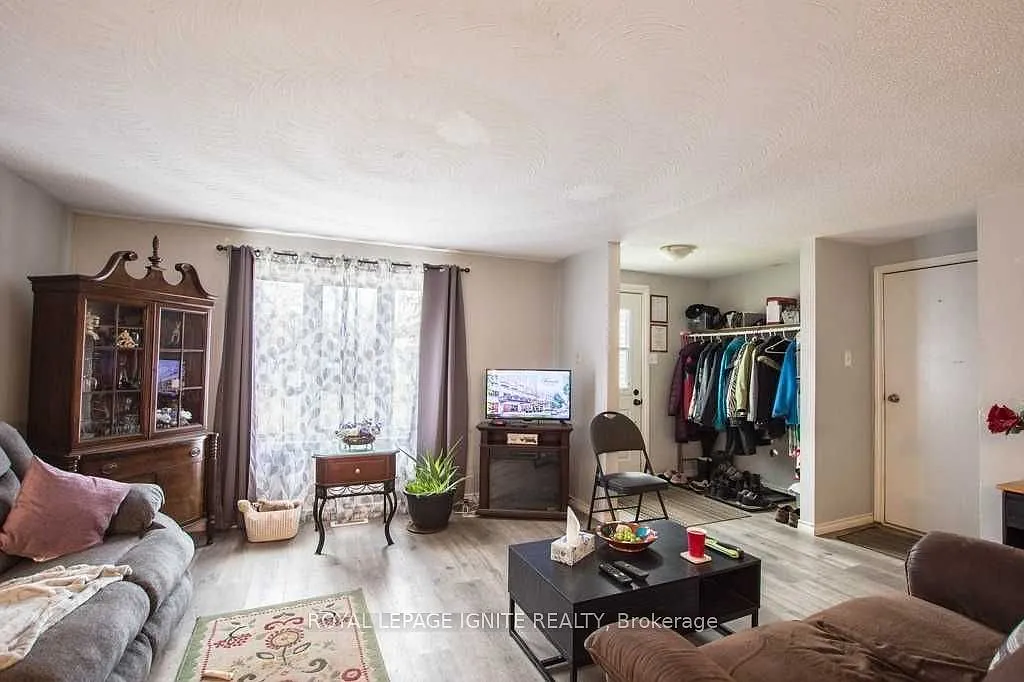 1 bed, $825 — Photo 2