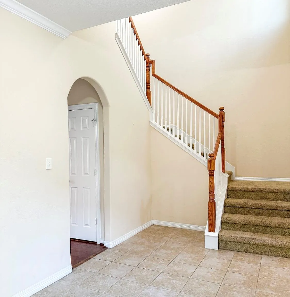 3 bed, 2.5 bath, 1536 sqft, $2,100 — Photo 2