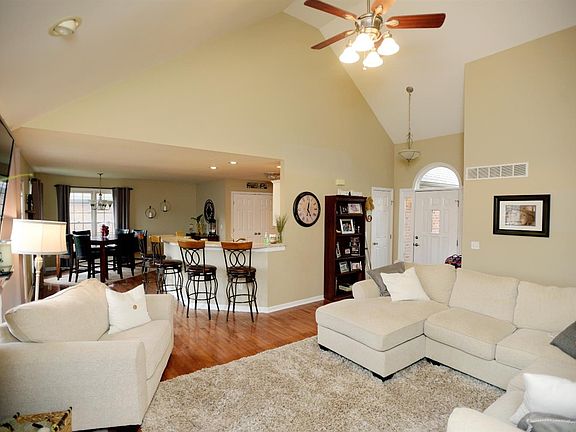 2nd image of 130 Prewitt Dr
