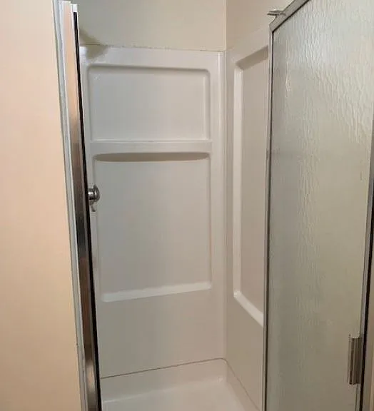 405 Monroe St — Photo 13