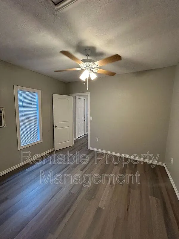 1 bed, 1.0 bath, 412 sqft, $850 — Photo 4