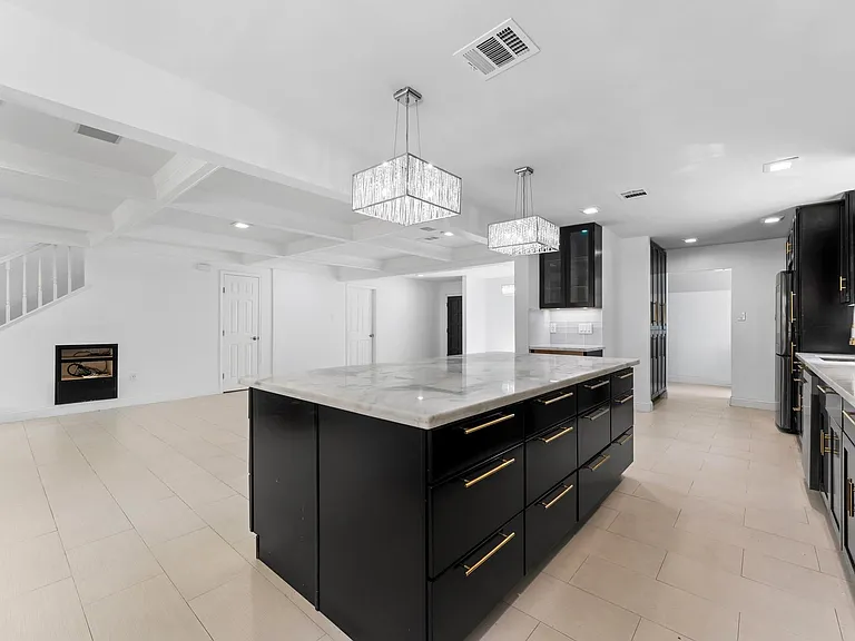 4519 Cloudmount Dr — Photo 16