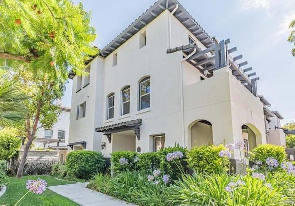 1st image of 2157 Dovetail Ct Unit 239