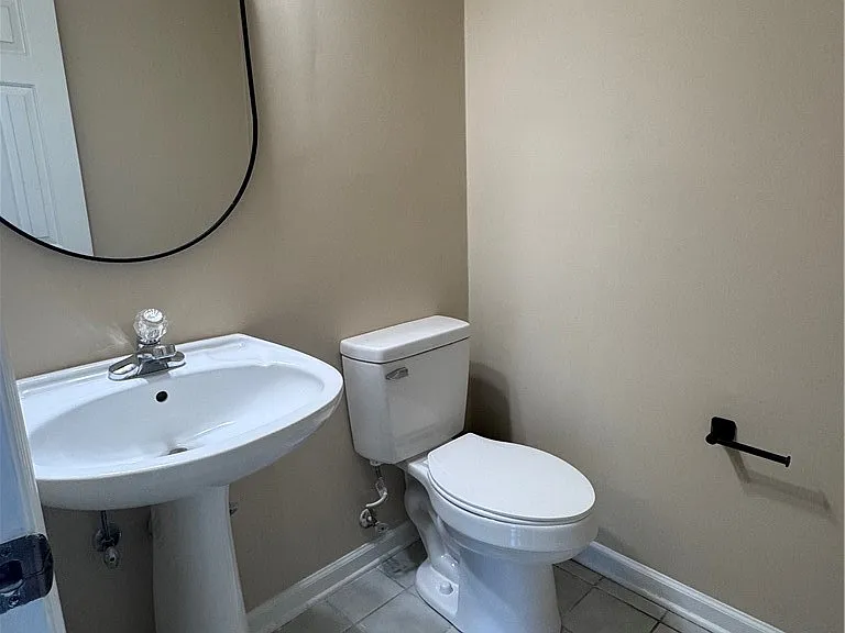 1535 Londonderry Pl — Photo 16