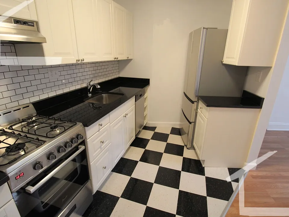 120 Brainerd Rd #5B