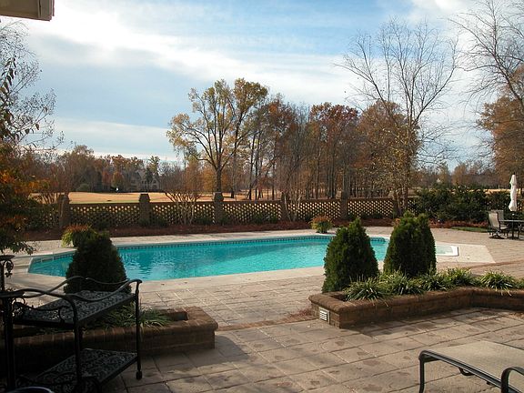 3rd image of 5617 Providence Country Club Dr