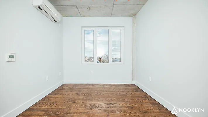 Rented by Nooklyn NYC LLC | media 79