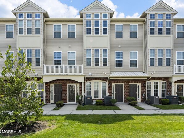 36 Kyle Dr