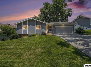 12972 Miami Cir, Omaha, NE 68164