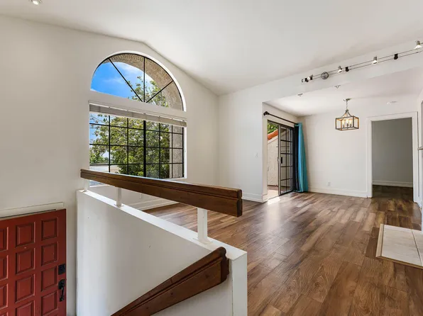 1240 Francisco Dr #6, Santa Barbara, CA 93105